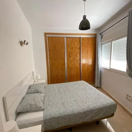Center 2 Bedroom Modern Apartment Malaga